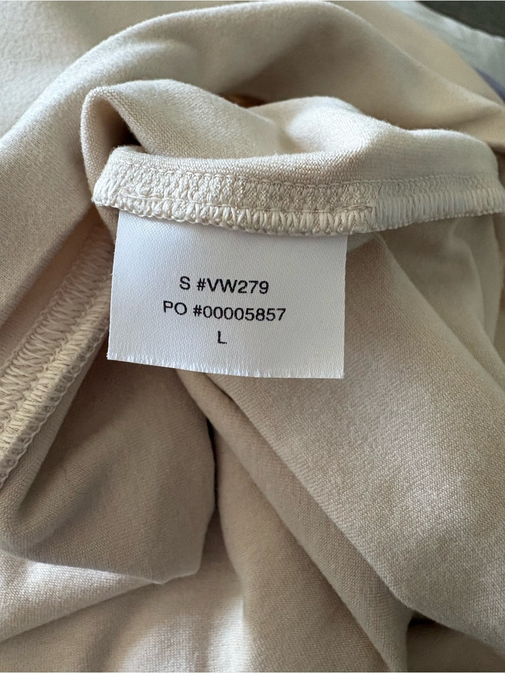 Vuori Woman’s Halo Oversized Hoodie Cream Pullover Hoodie Heathered Milkweed L - Picture 12 of 12